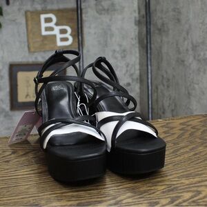 Wild Fable Ronnie Hells/Wedges